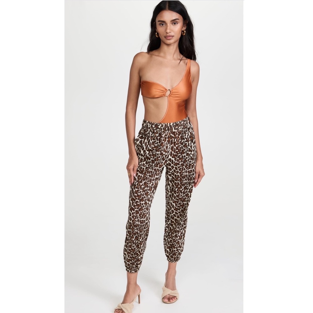 Oseree Glow Asymmetric Maillot One Piece Cutout O Ring Swimsuit NWT Bronze - Picture 4 of 15